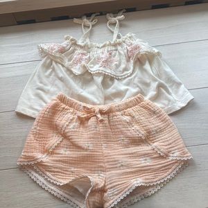 Jessica Simpson toddler 2T shorts and top set.